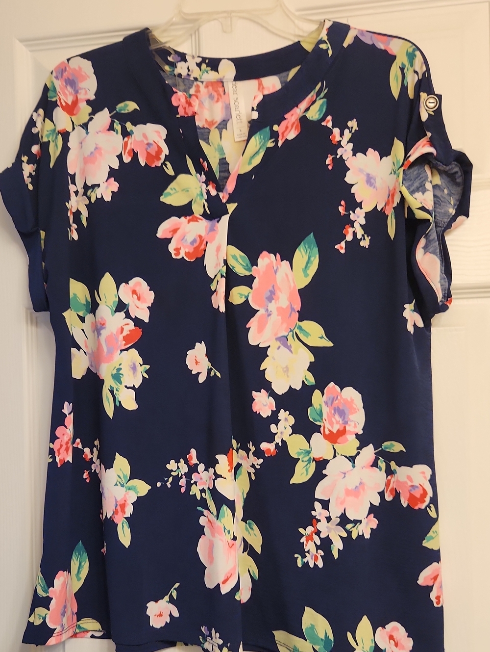 Dear Scarlett "Lizzy" Navy Floral Short Sleeve V-Neck Blouse With Button Detail